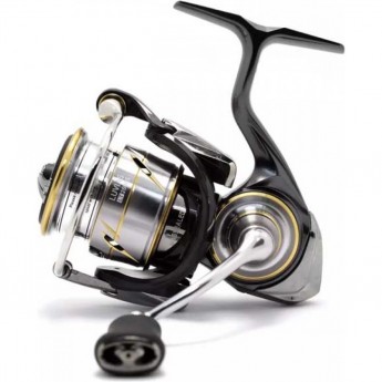Катушка DAIWA 20 Luvias LT 2000S Катушка DAIWA 20 Luvias LT 2000S